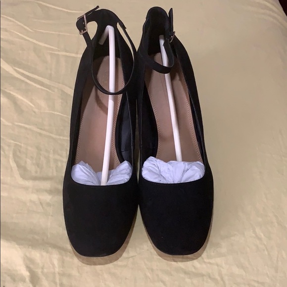 ASOS Curve Heels - Picture 2 of 3